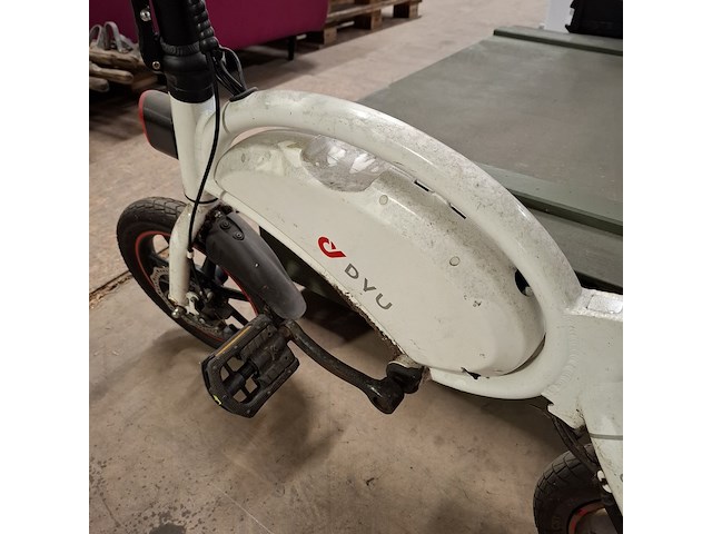 Elektrische scooter, dyu - afbeelding 25 van  27