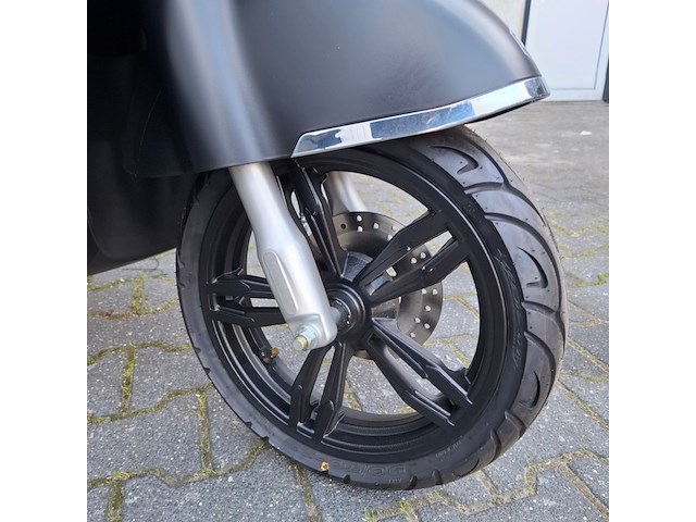 Elektrische scooter, nipponia, volty - afbeelding 8 van  23