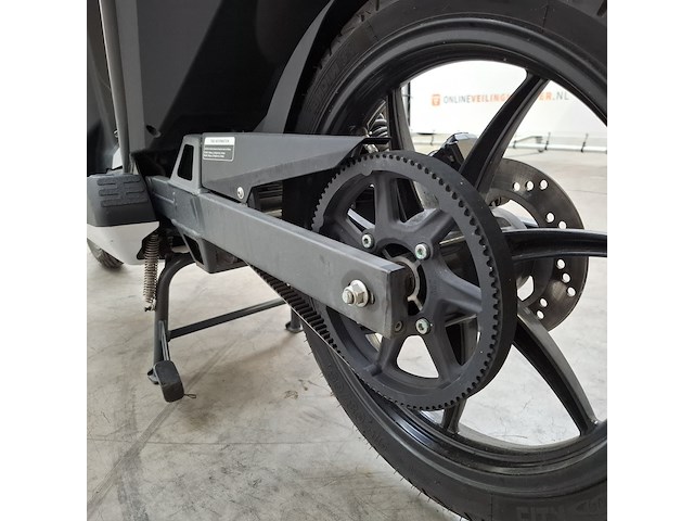 Elektrische scooter, oxygen - afbeelding 6 van  21