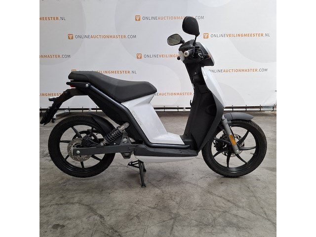 Elektrische scooter, oxygen - afbeelding 1 van  21