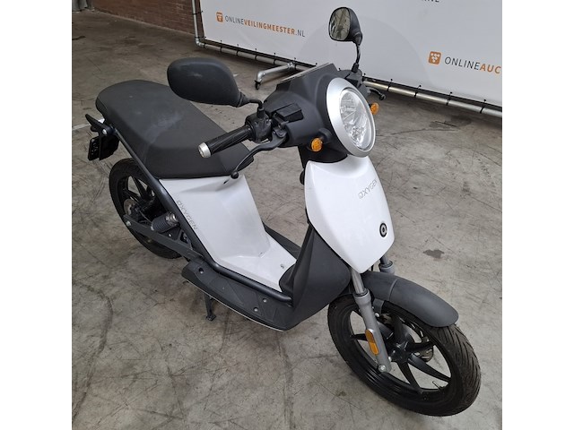 Elektrische scooter, oxygen - afbeelding 12 van  21
