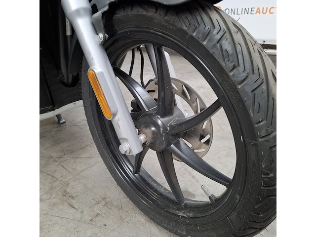 Elektrische scooter, oxygen - afbeelding 17 van  21