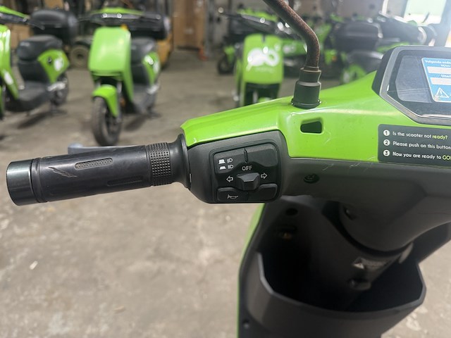 Elektrische scooter, super soco, cux - afbeelding 4 van  16