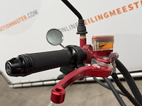 Elektrische scooter - afbeelding 8 van  10