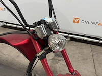 Elektrische scooter - afbeelding 9 van  10