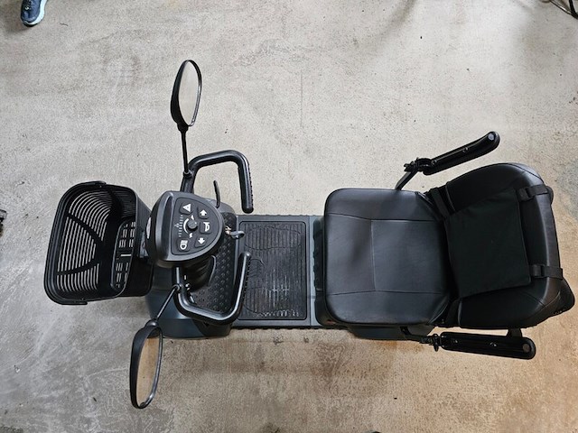 Elektrische scootmobiel, vermeiren group, eris, 2024 - afbeelding 8 van  20