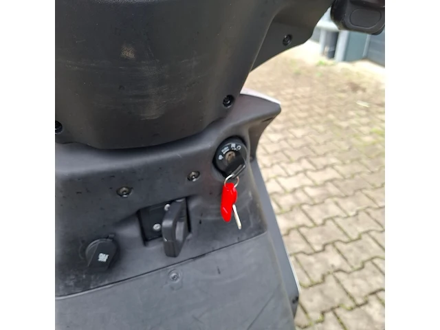Elektrische snorscooter, govecs, go! 2.4, 2013 - afbeelding 4 van  18
