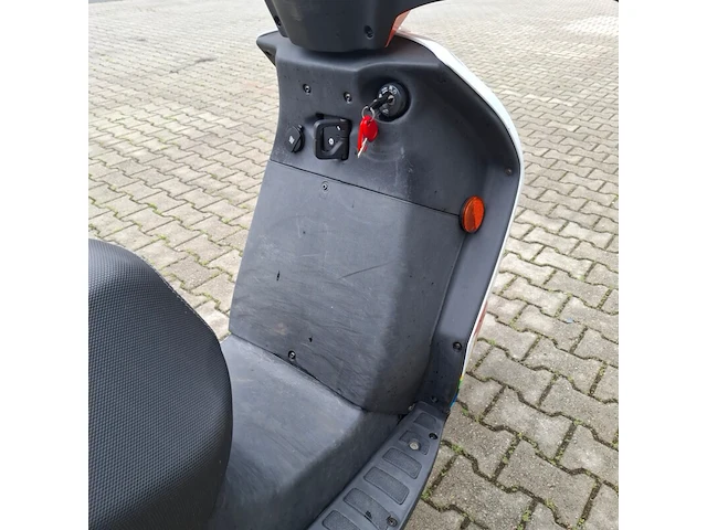 Elektrische snorscooter, govecs, go! 2.4, 2013 - afbeelding 8 van  18