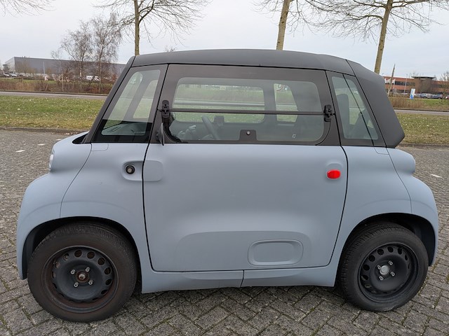 Elektrische stadsauto, citroen, ami, 2022 - afbeelding 2 van  34