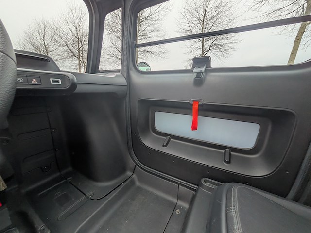 Elektrische stadsauto, citroen, ami, 2022 - afbeelding 11 van  34