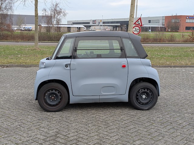 Elektrische stadsauto, citroen, ami, 2022 - afbeelding 12 van  34