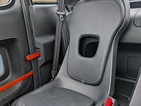 Elektrische stadsauto, citroen, ami, 2022 - afbeelding 16 van  21