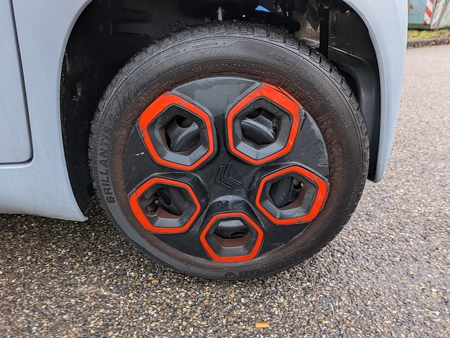 Elektrische stadsauto, citroen, ami, 2022 - afbeelding 19 van  21