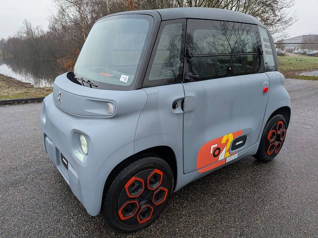 Elektrische stadsauto, citroen, ami, 2022 - afbeelding 11 van  22