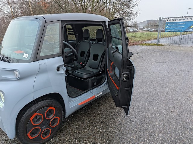 Elektrische stadsauto, citroen, ami, 2022 - afbeelding 22 van  22