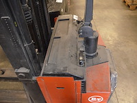 Elektrische stapelaar bt lsv 1600/2 1800kg met accu en lader - afbeelding 9 van  14