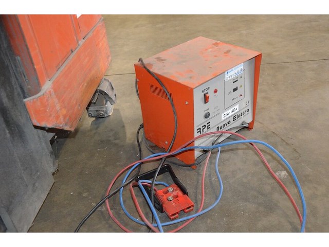 Elektrische stapelaar bt lsv 1600/2 1800kg met accu en lader - afbeelding 11 van  14