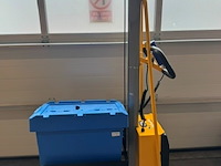 Elektrische stapelaar dolly's 40x60 intralift, e150, geel, bouwjaar 2012 - afbeelding 1 van  5