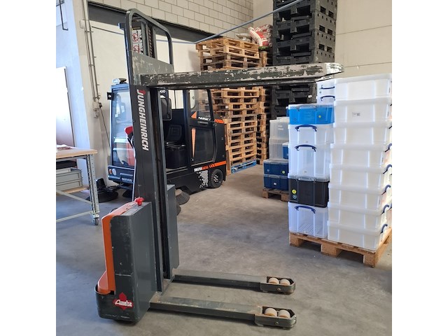 Elektrische stapelaar jungheinrich, epl 110, bouwjaar 2014 - afbeelding 1 van  10