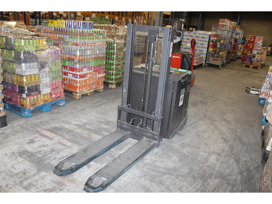 Faillissement familiy discounter 6 kavels g0937-g1080