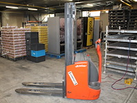 Elektrische stapelaar pelzer l12 i. bouwjaar 2019. hefhoogte 260 cm. afgelezen draaiuren 811 uur. let op: a... - afbeelding 3 van  6