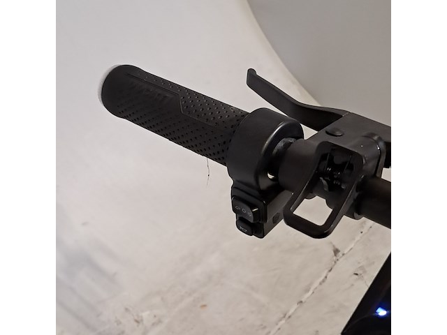 Elektrische step, ducati, pro-1 evo, 2024 - afbeelding 3 van  15