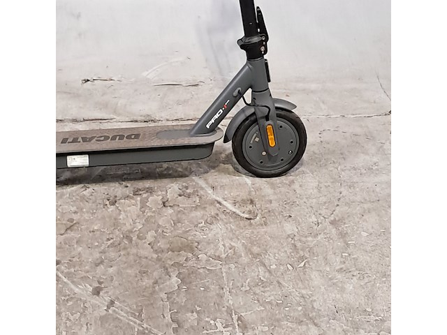 Elektrische step, ducati, pro-1 evo, 2024 - afbeelding 8 van  15