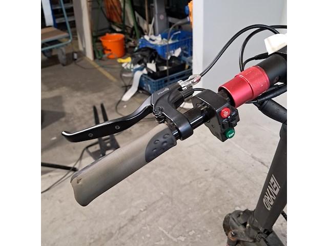 Elektrische step, ienyrid, m4 pro s - afbeelding 12 van  14