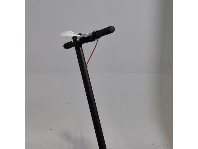 Elektrische step, iscooter - afbeelding 8 van  13