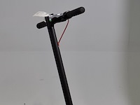 Elektrische step, iscooter - afbeelding 8 van  13