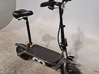 Elektrische step, iscooter - afbeelding 12 van  18