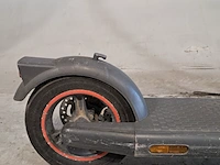 Elektrische step, navee - afbeelding 9 van  10