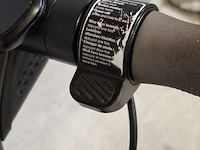 Elektrische step, ninebot, e2, 2023 - afbeelding 12 van  13