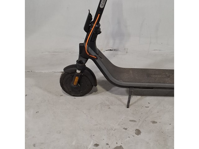 Elektrische step, ninebot, e2 plus - afbeelding 4 van  14