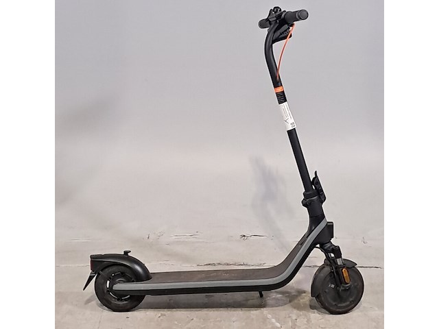 Elektrische step, ninebot, e2 plus - afbeelding 1 van  16