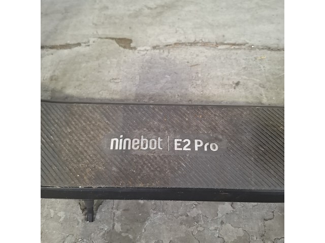 Elektrische step, ninebot, e2 pro - afbeelding 8 van  11
