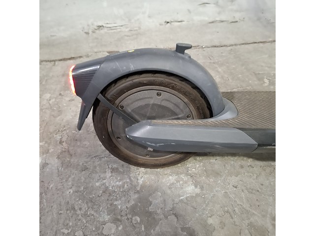 Elektrische step, ninebot, e2 pro - afbeelding 2 van  12