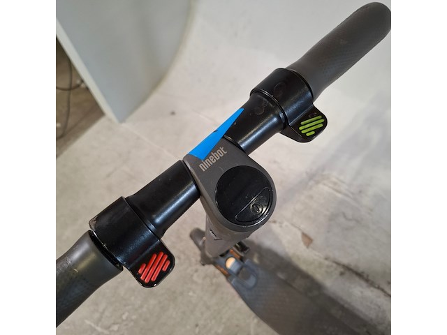 Elektrische step, ninebot, e22e - afbeelding 6 van  9