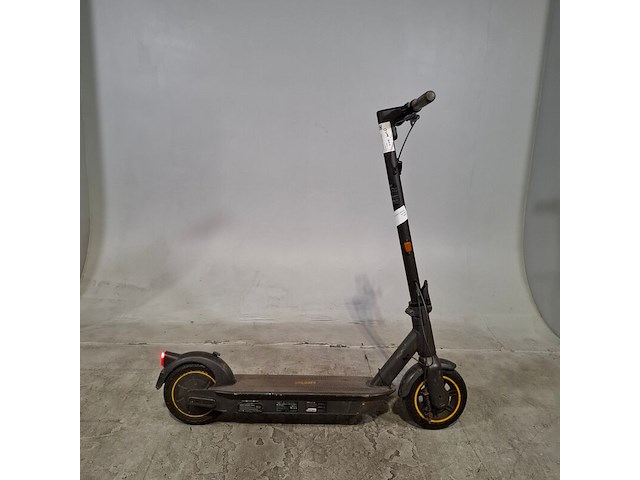 Elektrische step, ninebot, g30e ii, 2020 - afbeelding 1 van  13