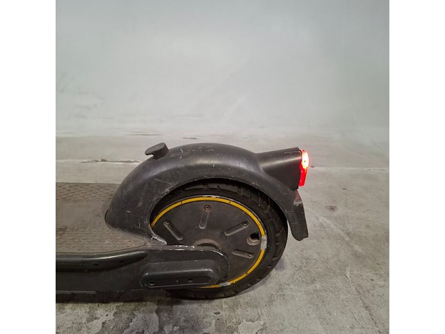 Elektrische step, ninebot, g30e ii, 2020 - afbeelding 10 van  13
