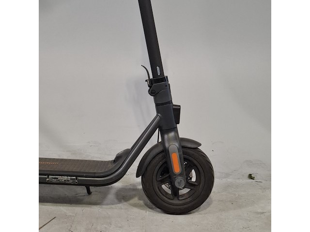 Elektrische step, ninebot, kickscooter f2 - afbeelding 4 van  10