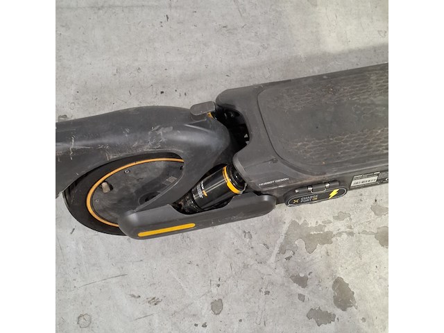 Elektrische step, ninebot, kickscooter max g2, 2024 - afbeelding 2 van  16