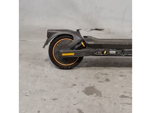 Elektrische step, ninebot, kickscooter max g2, 2024 - afbeelding 9 van  16