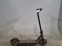 Elektrische step, ninebot, kickscooter max - afbeelding 1 van  12