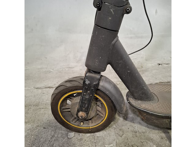 Elektrische step, ninebot, kickscooter max - afbeelding 7 van  12