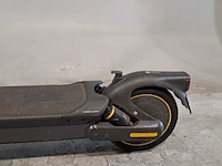 Elektrische step, ninebot, max g2, 2024 - afbeelding 7 van  12