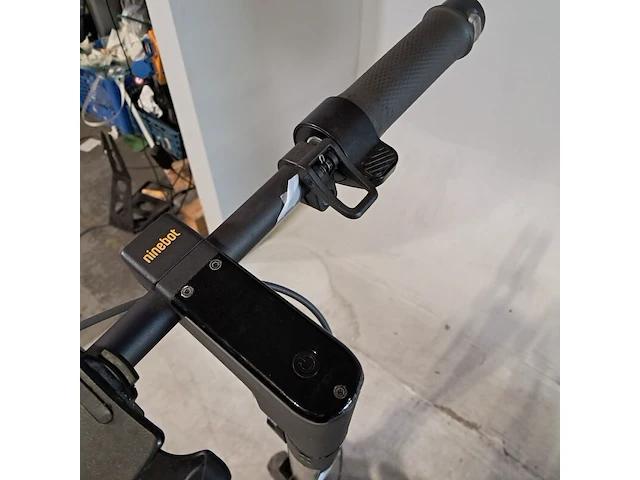 Elektrische step, ninebot, max g2, 2024 - afbeelding 9 van  12