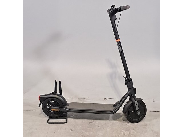 Elektrische step, ninebot - afbeelding 1 van  15
