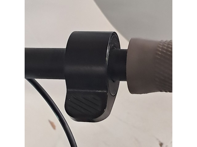 Elektrische step, ninebot - afbeelding 13 van  15