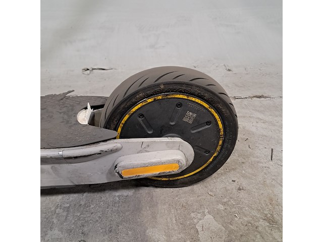 Elektrische step, ninebot - afbeelding 7 van  11